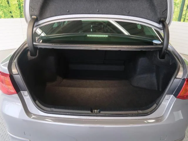 Toyota Mark X for sale in Nairobi and Mombasa – Interior View
