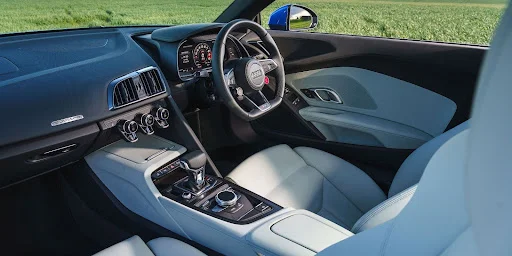 Audi R8 Interior- Sleek interior