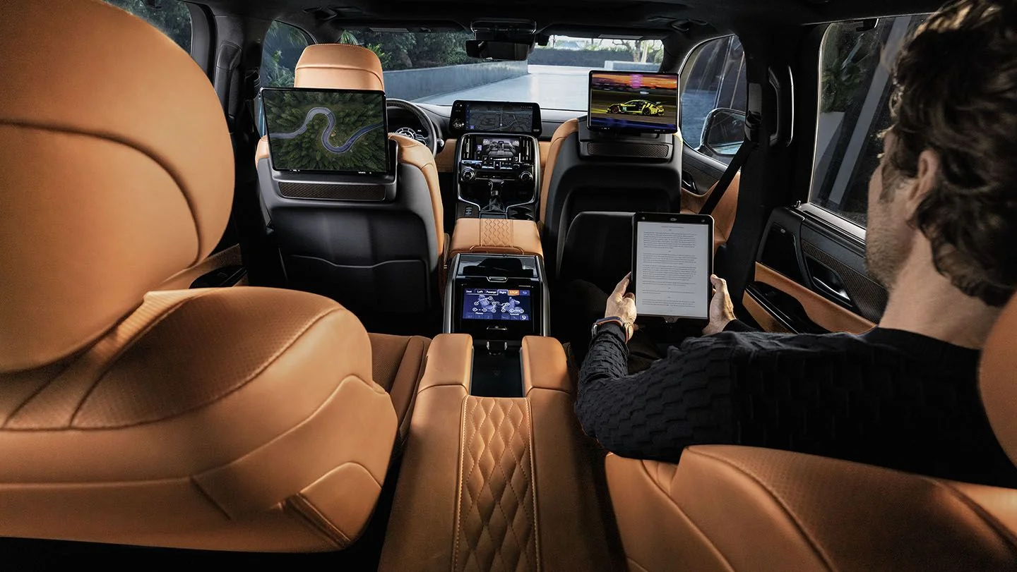 Lexus LX 570 interior view