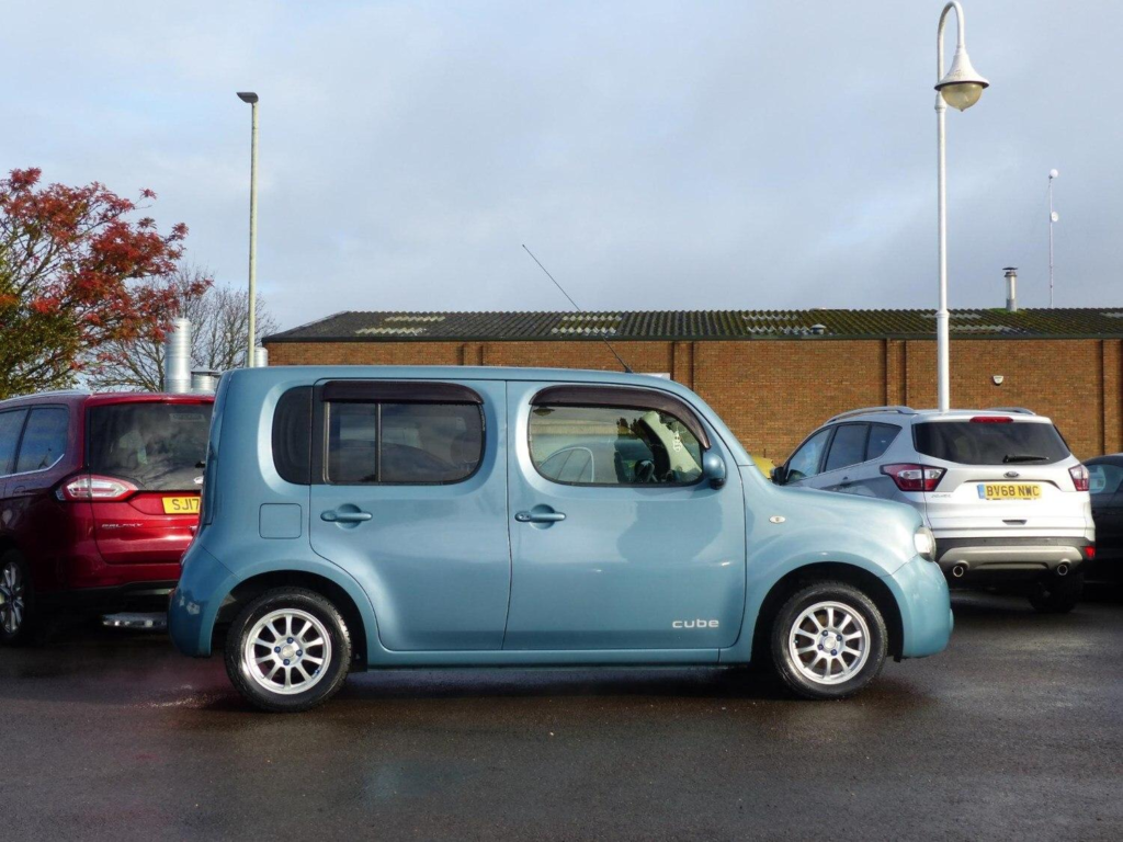 Used Nissan Cube for sale in Kenya by owner